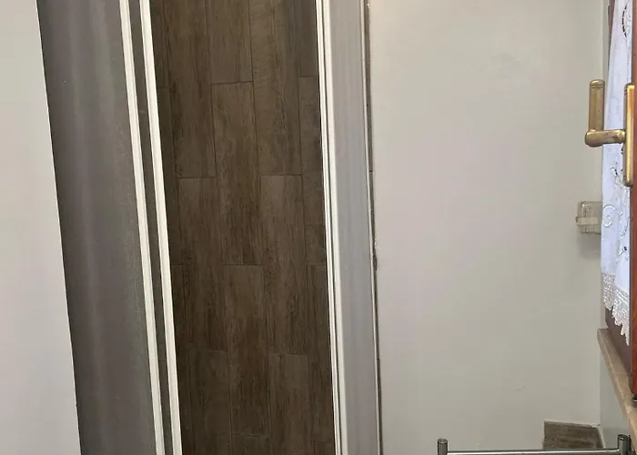 게스트하우스 Ah Luxury Montecitorio 4*