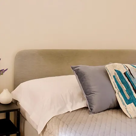 Guest house Ah Luxury Montecitorio 4*