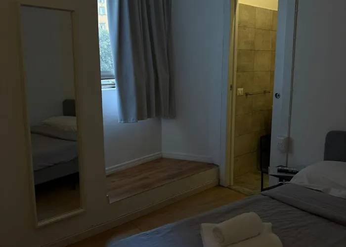 Pensionat Ah Luxury Montecitorio Rom