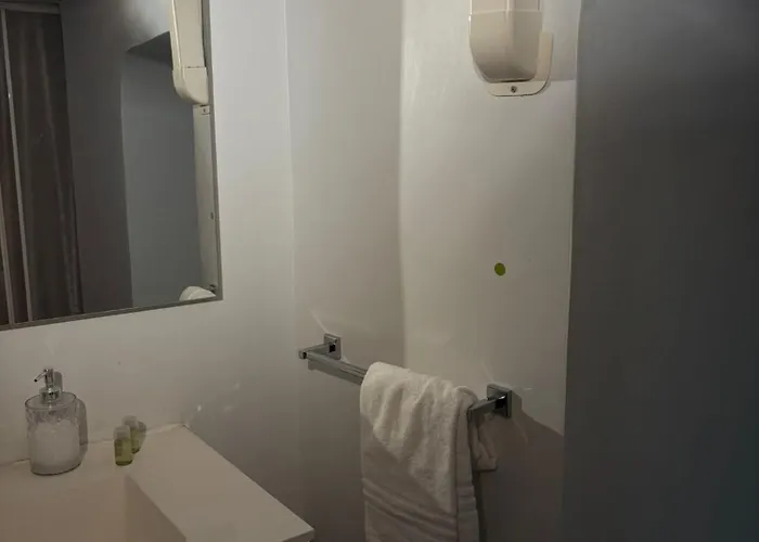 Ah Luxury Montecitorio روما