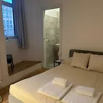 招待所 Ah Luxury Montecitorio 4*
